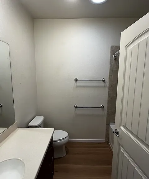 Second bath accessible from hallway