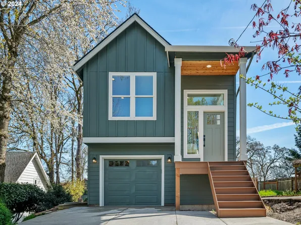 254 N 1st St, Saint Helens, OR 97051