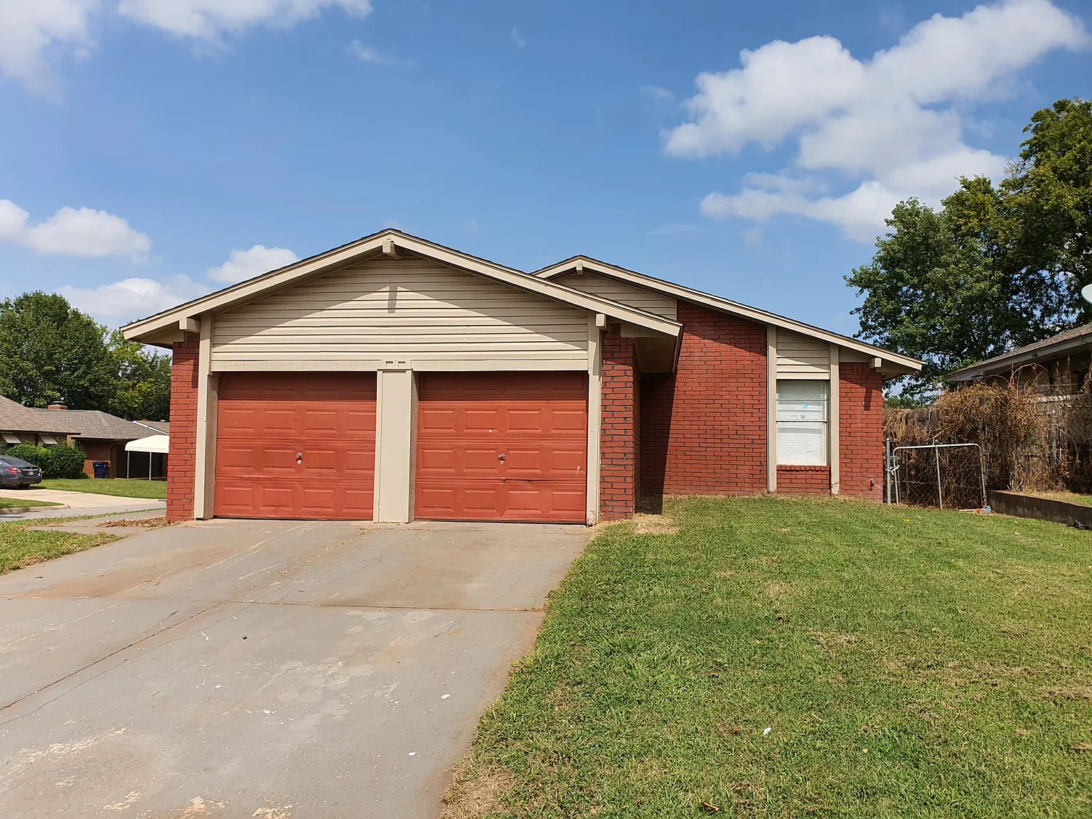 3 bed, 1200 sqft, $1,195 — Photo 1
