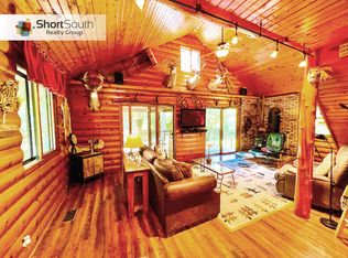 10868 Shaw Lake Rd, Middleville, MI 49333