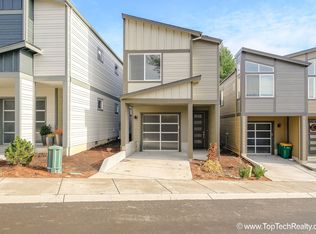 662 NW Pebblestone Ln, Beaverton, OR 97006