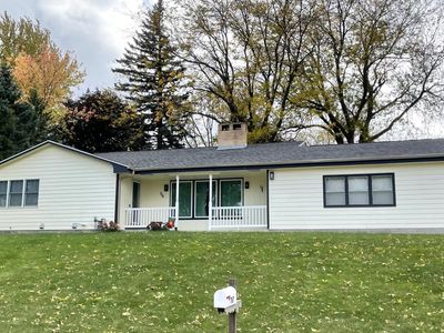784 Highland Rd, Windom, MN, 56101