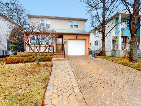 949 Westwood Ave, Staten Island, NY 10314