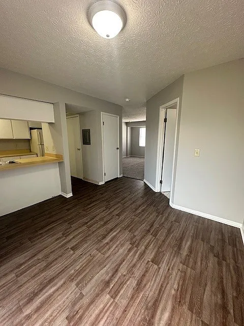 Building Photo - 1800 Worthington Run Dr