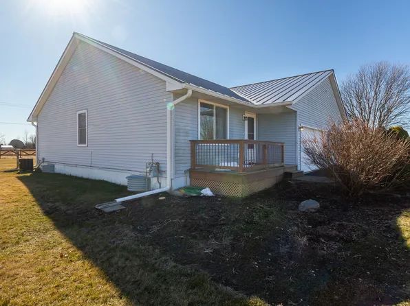 2532B N 4645th Rd #B, Somonauk, IL 60552