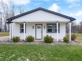 2351 Heston Dr, Lake Milton, OH 44429