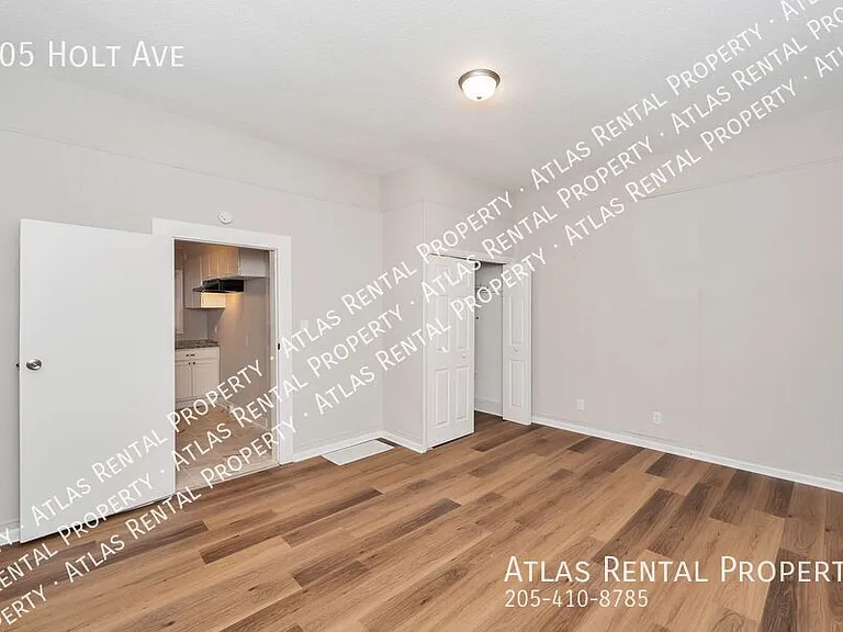 105 Holt Ave — Photo 26