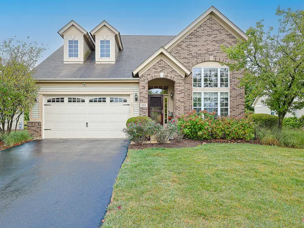 809 Canton Dr, Oswego, IL 60543
