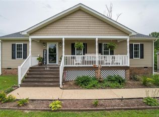 101 Saint Charles Ct, Aylett, VA 23009