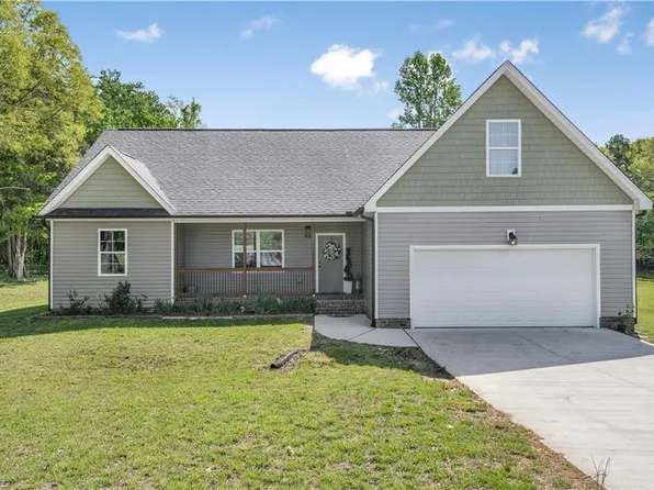 2805 Wright Yow Ln, Greensboro, NC 27406