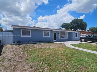 4970 NW 182nd St, Miami Gardens, FL 33055