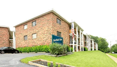 Garfield Club Photo 1