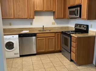 1402 Locust St APT 4, Cincinnati, OH 45206