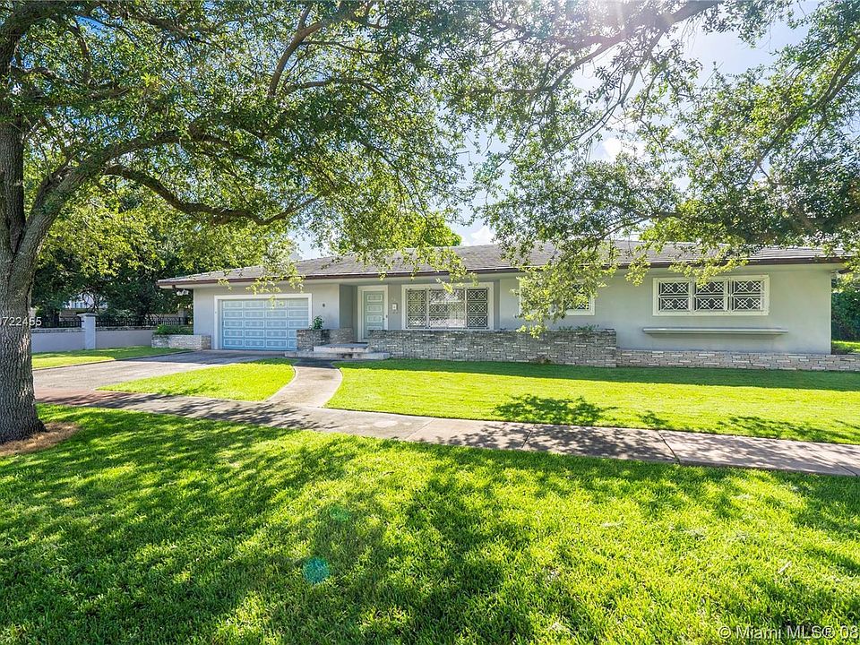 1st image of 6811 Barquera St