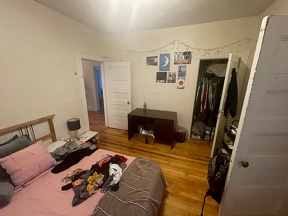 4th image of 14 Fairmount St Floor 2