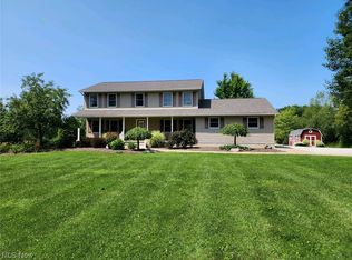 15620 Hart Rd, Montville, OH 44064
