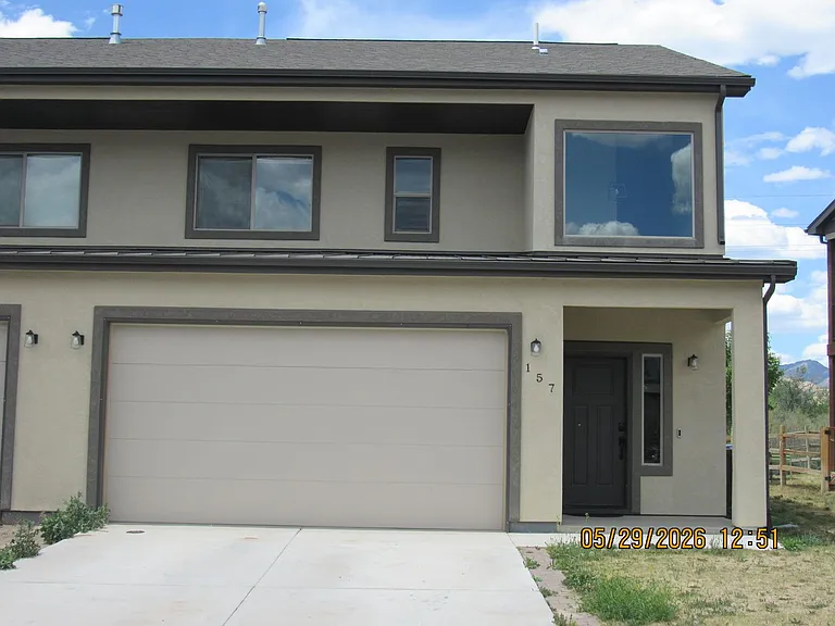 157 Willow Cir — Photo 1