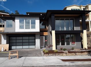 385 W W St, Washougal, WA 98671