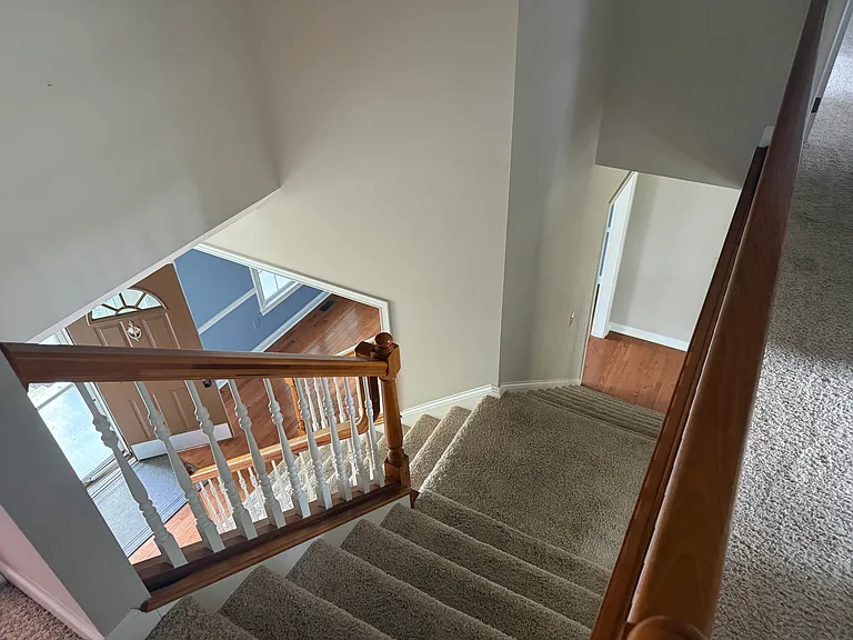 678 Union Dr — Photo 26