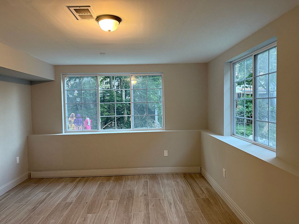 1st image of 83 Wandel Ave #G