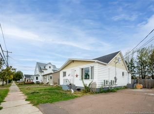 41 Vail St, Moncton, NB E1A3L2