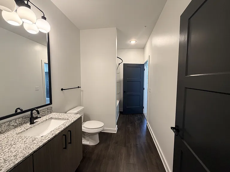 The Wren Apartments — Photo 202