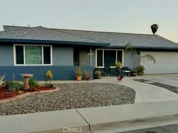 1621 W Montrose Ave, Hemet, CA 92543