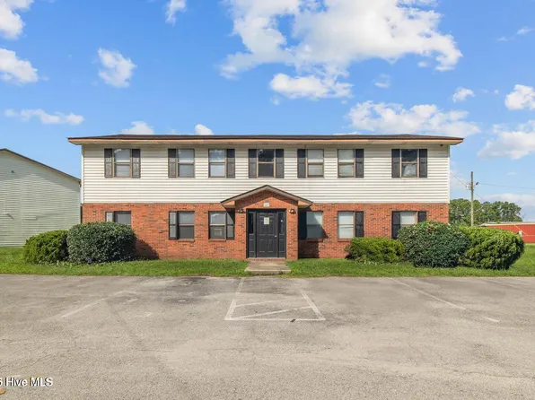 107 Ravenwood Drive, Jacksonville, NC 28546