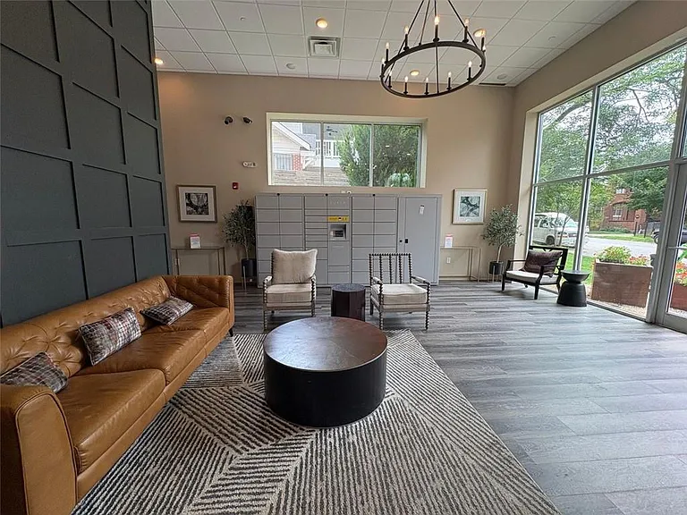 525 Parkway Dr NE #510 — Photo 4