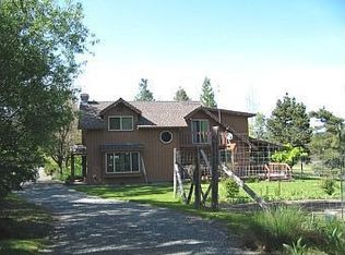 441 Horizon Hills Rd, Williams, OR 97544