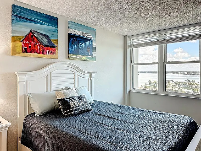 400 Island Way #1411 — Photo 33