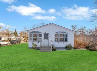 66 Aspen Rd, Mastic Beach, NY 11951