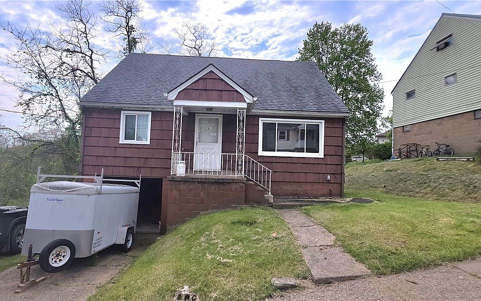 1st image of 146 N 21st St