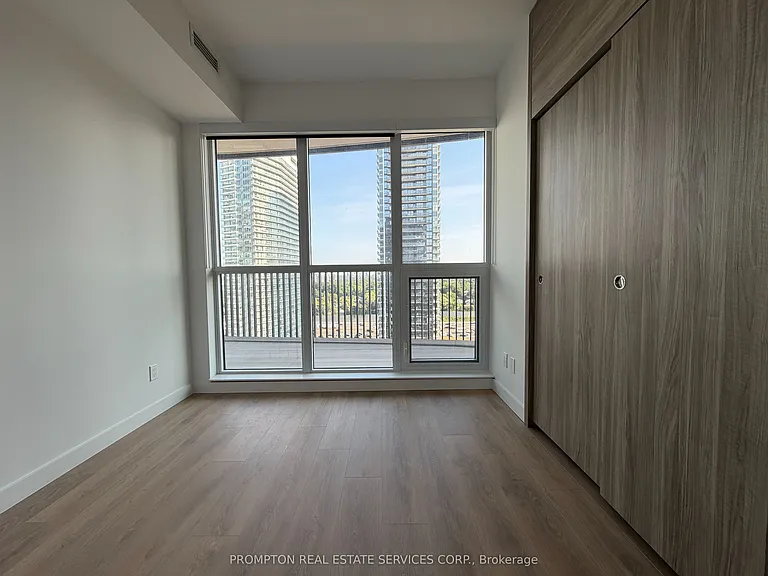68 Esther Shiner Blvd #1802 — Photo 6