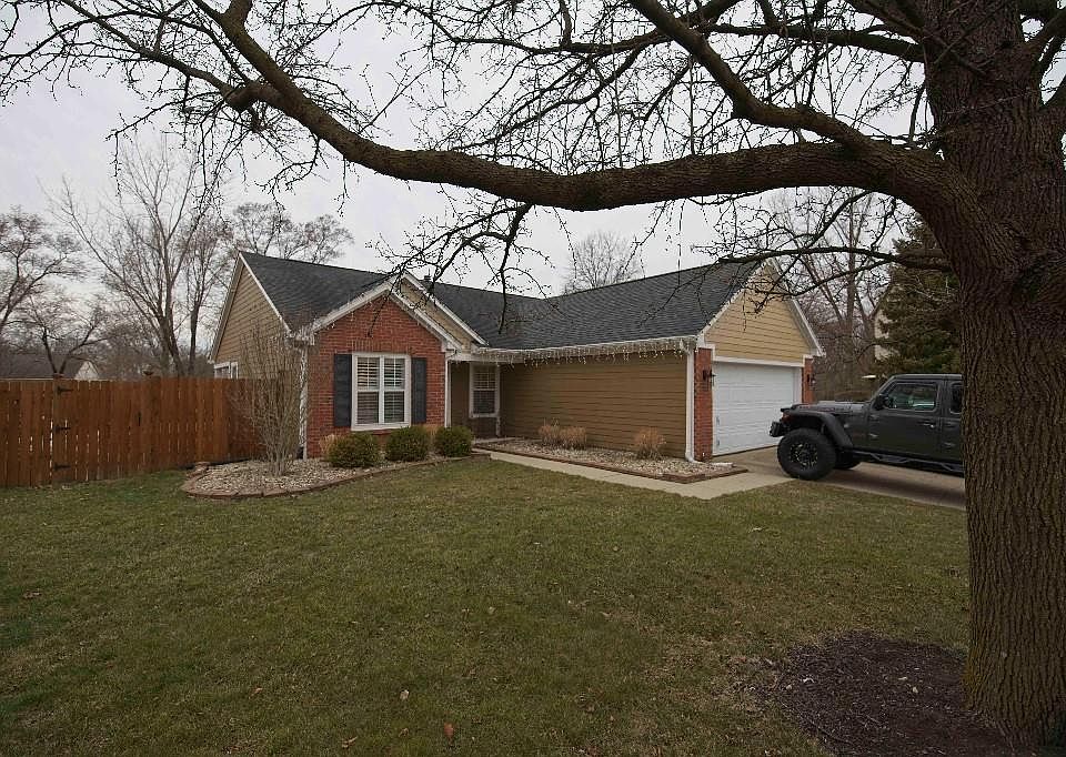 7981 Wolford Ct Fishers IN 46038 Zillow