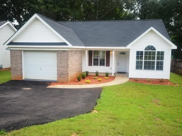 735 Copperfield Dr E, Mobile, AL 36608