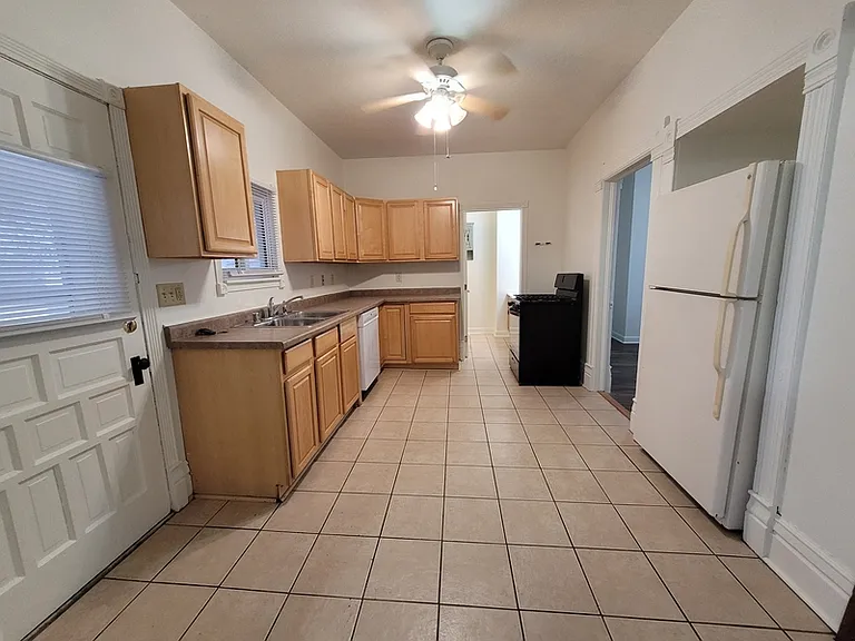 153 Brockway Ave — Photo 2