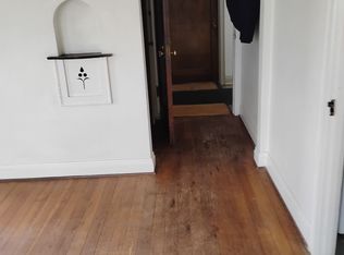 308 N Linn St #9, Iowa City, IA 52245