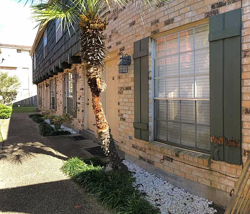 2951 Houma Blvd Photo 1