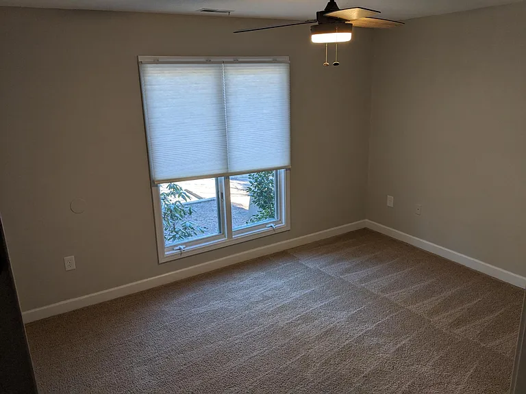 Guest bedroom