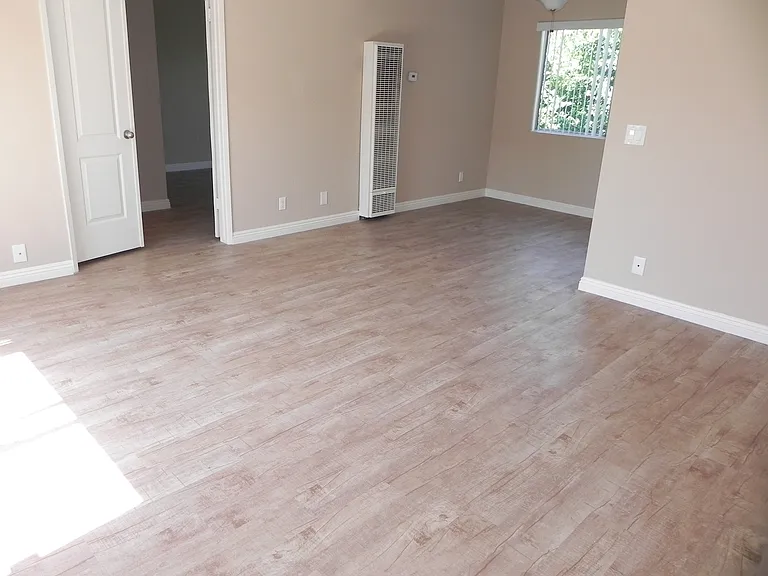 Chapman Villas Apartments — Photo 57