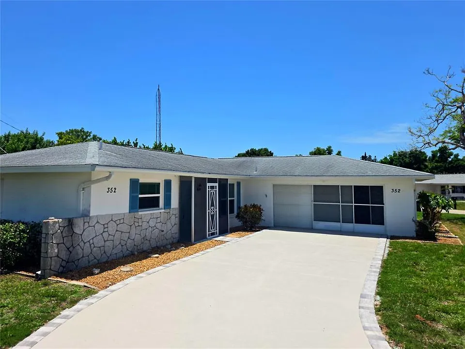 352 Pine Tree Rd