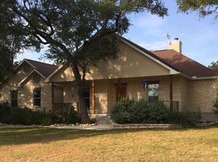 3583 English Crossing Rd, Bandera, TX 78003