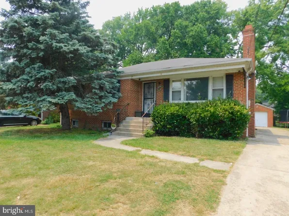 2704 Colebrooke Dr, Temple Hills, MD 20748