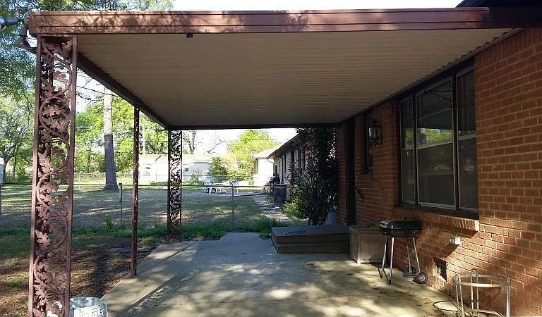 1006 Maxwell St NW — Photo 6