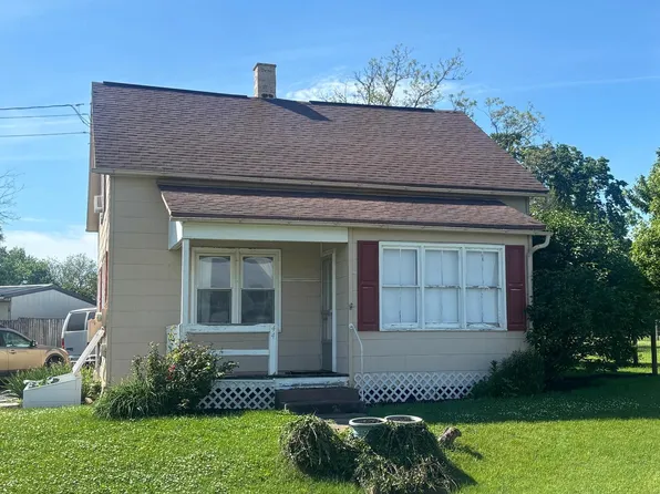 44 S Soudersburg Rd, Ronks, PA 17572