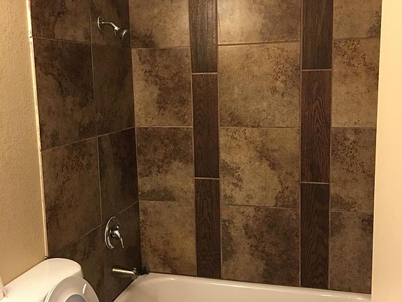 4th image of 2785 Twistingbow Ln #D