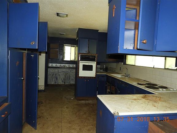 4th image of 2942 NE Orlie Dr