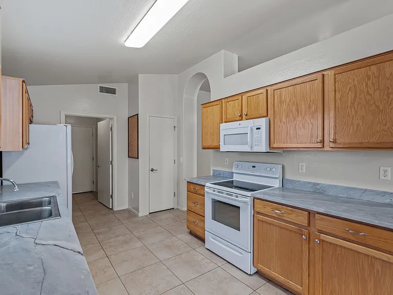 11-web-or-mls-Done-6_08292025