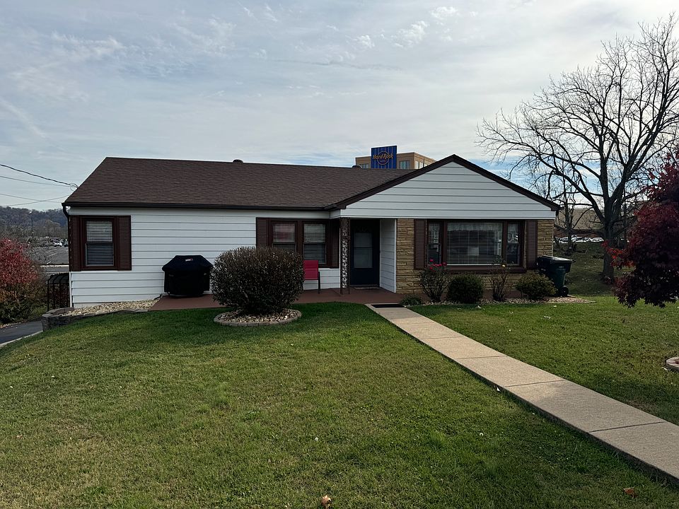 1st image of 2028 Veda Dr #2